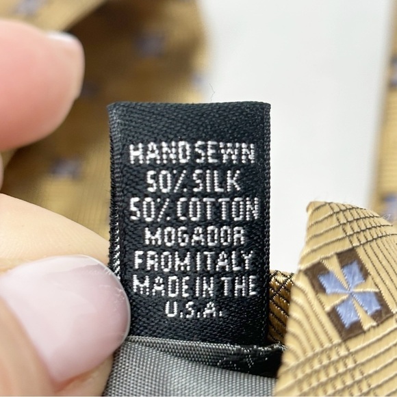 ROBERT TALBOTT PHILLIP’S Men’s Gold Blue Geometric Silk Hand Made Tie USA 60” - Picture 7 of 7